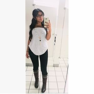 Meet your Posher, Alexis